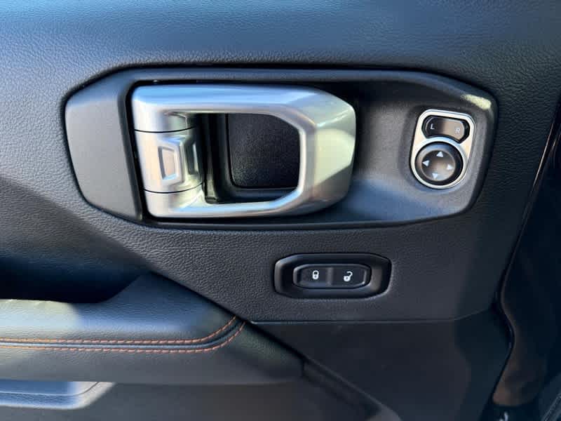 2023 Jeep Gladiator Mojave 4x4