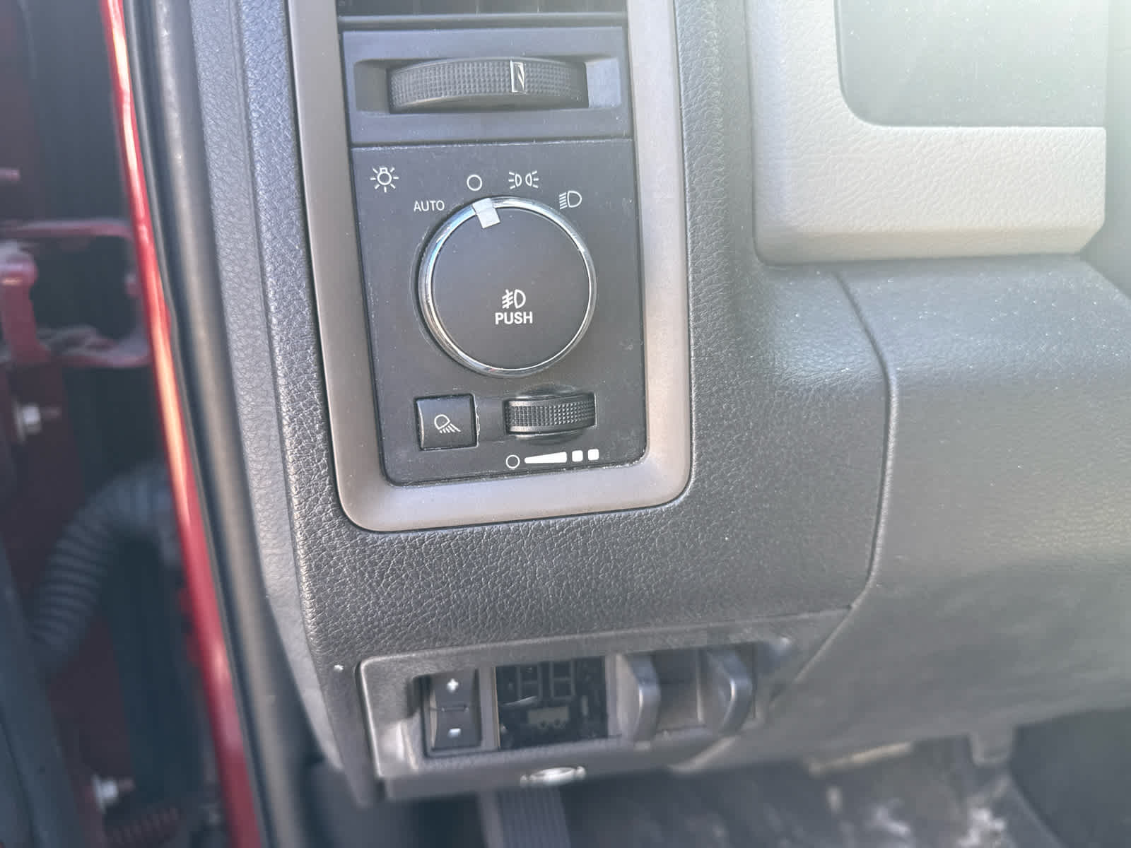 2012 RAM 1500 ST