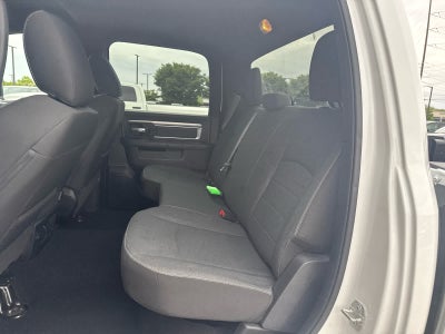 2024 RAM 1500 Classic Warlock Crew Cab 4x4 5'7' Box