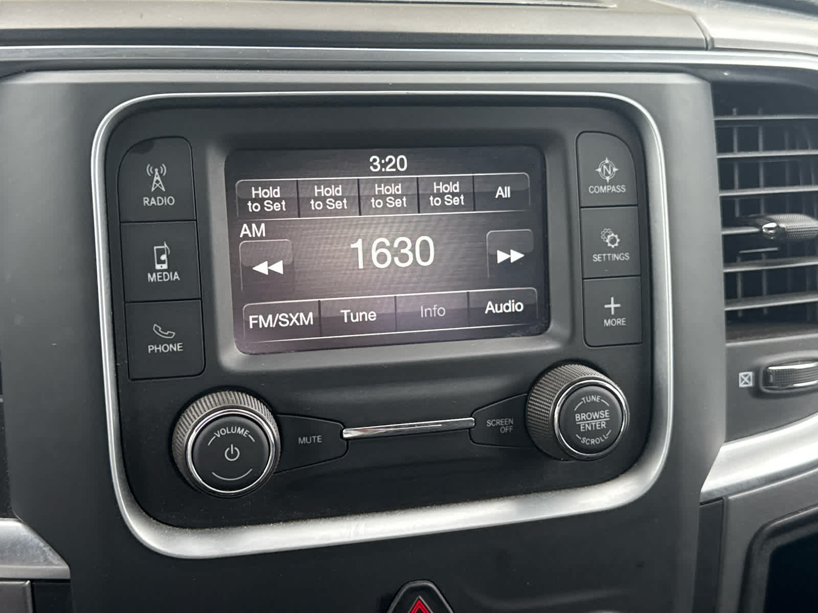 2024 RAM 1500 Classic Warlock Crew Cab 4x4 5'7' Box