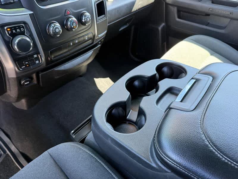 2024 RAM 1500 Classic Warlock Crew Cab 4x4 5'7' Box
