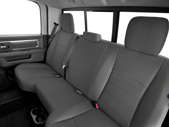 2017 RAM 1500 SLT Crew Cab 4x4 6'4' Box