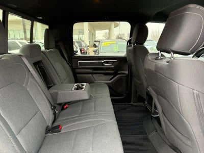 2022 RAM 1500 Big Horn Crew Cab 4x4 5'7' Box