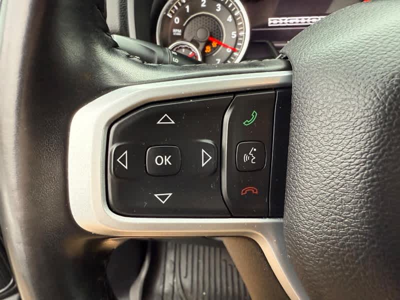 2022 RAM 1500 Big Horn Crew Cab 4x4 5'7' Box