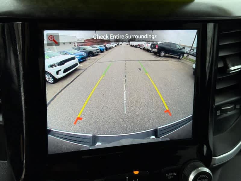 2022 RAM 1500 Big Horn Crew Cab 4x4 5'7' Box