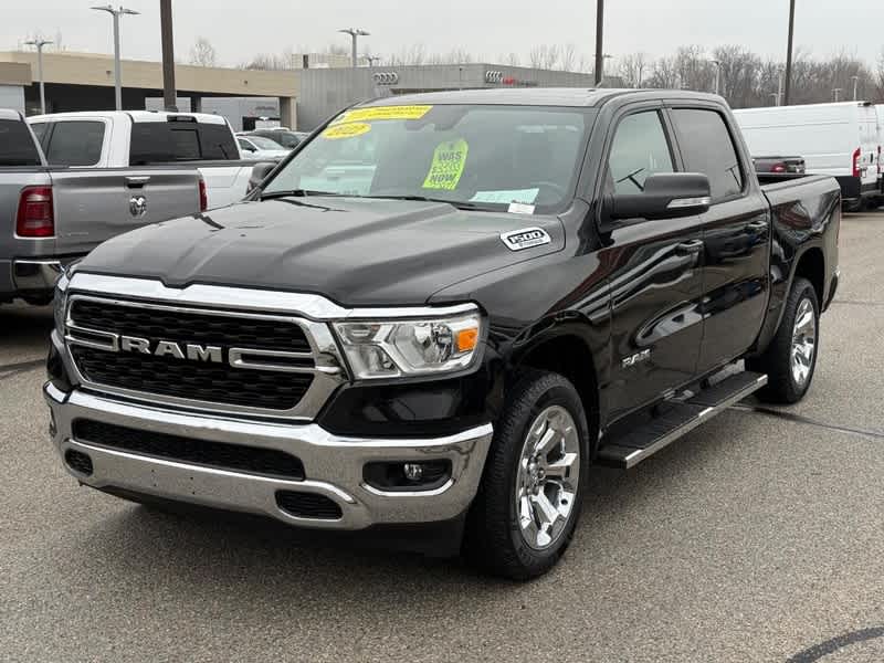 2022 RAM 1500 Big Horn Crew Cab 4x4 5'7' Box
