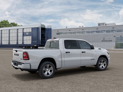2026 RAM 1500 RAM 1500 EXPRESS CREW CAB 4X4 5'7' BOX