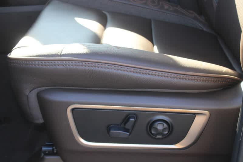 2025 RAM 1500 RAM 1500 LIMITED LONGHORN CREW CAB 4X4 5'7' BOX