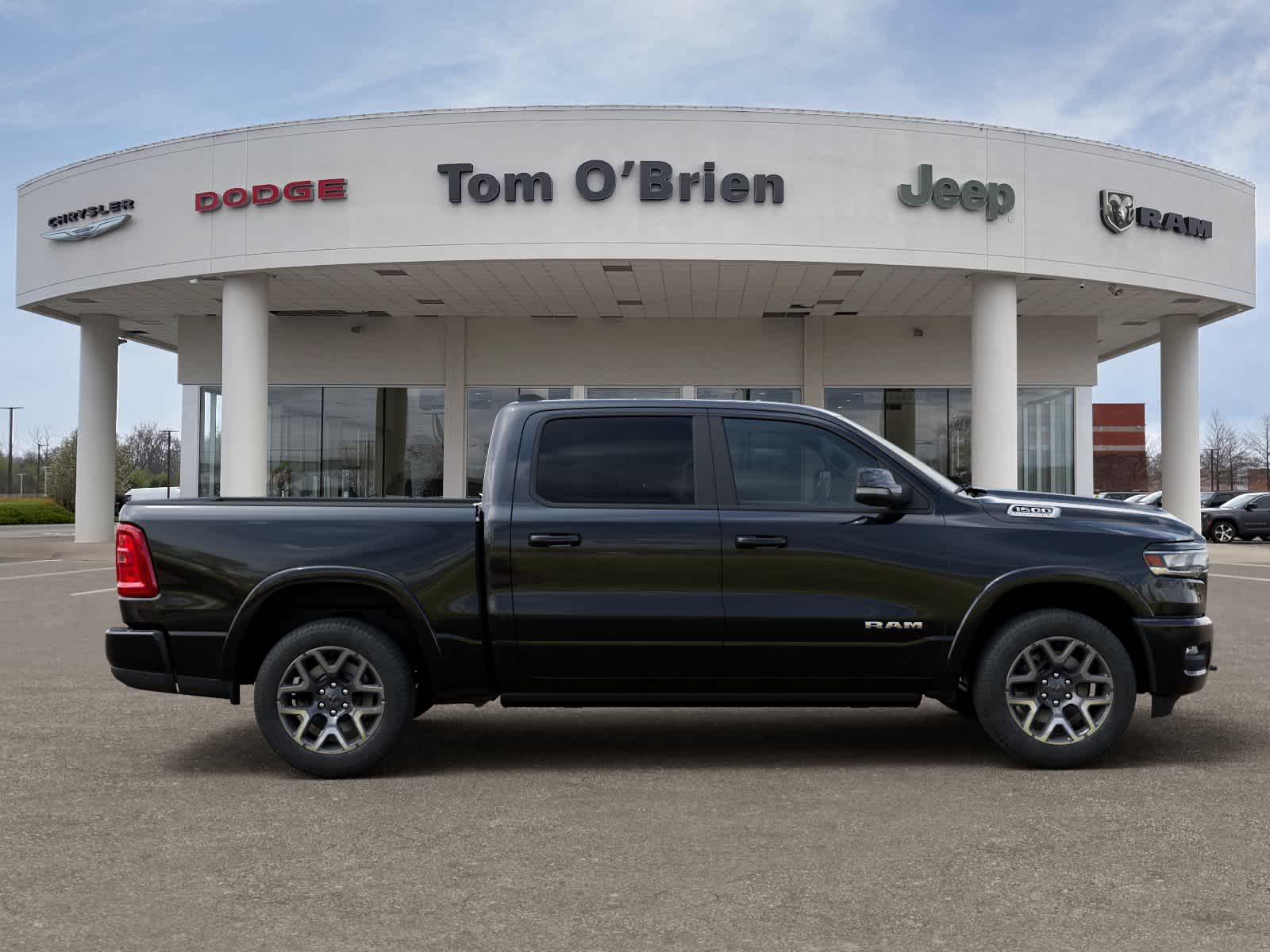2027 RAM 1500 LARAMIE