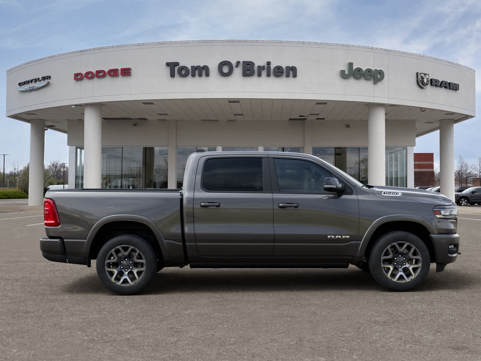 2027 RAM 1500 LARAMIE