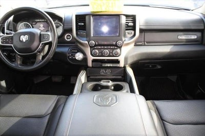 2021 RAM 1500 Laramie Crew Cab 4x4 5'7' Box