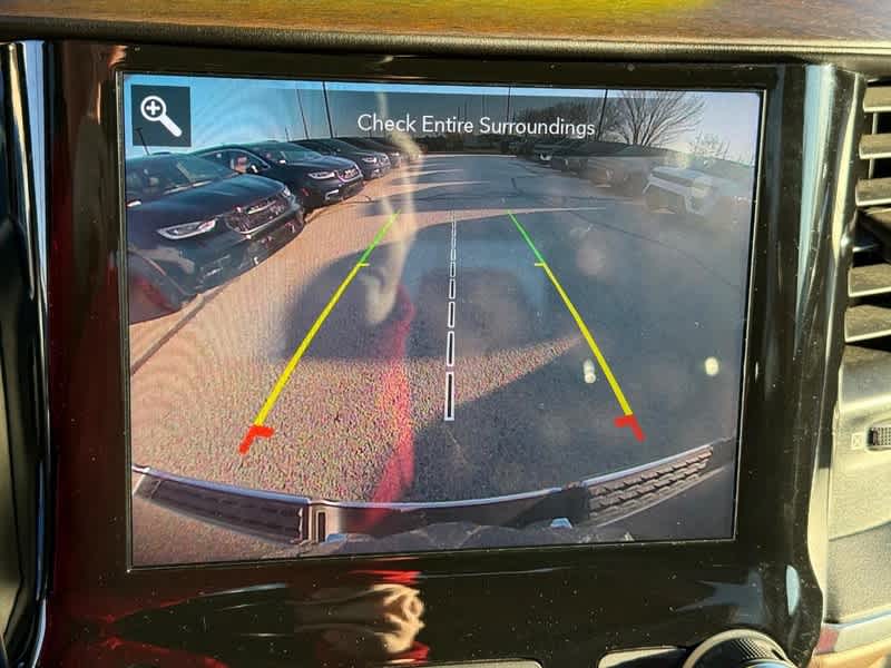 2021 RAM 1500 Laramie Crew Cab 4x4 5'7' Box