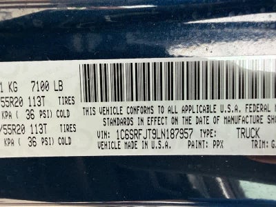 2020 RAM 1500 Laramie Crew Cab 4x4 5'7' Box
