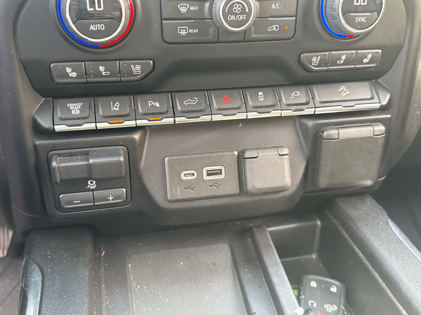 2023 Chevrolet Silverado 2500HD 4WD Crew Cab Standard Bed LTZ