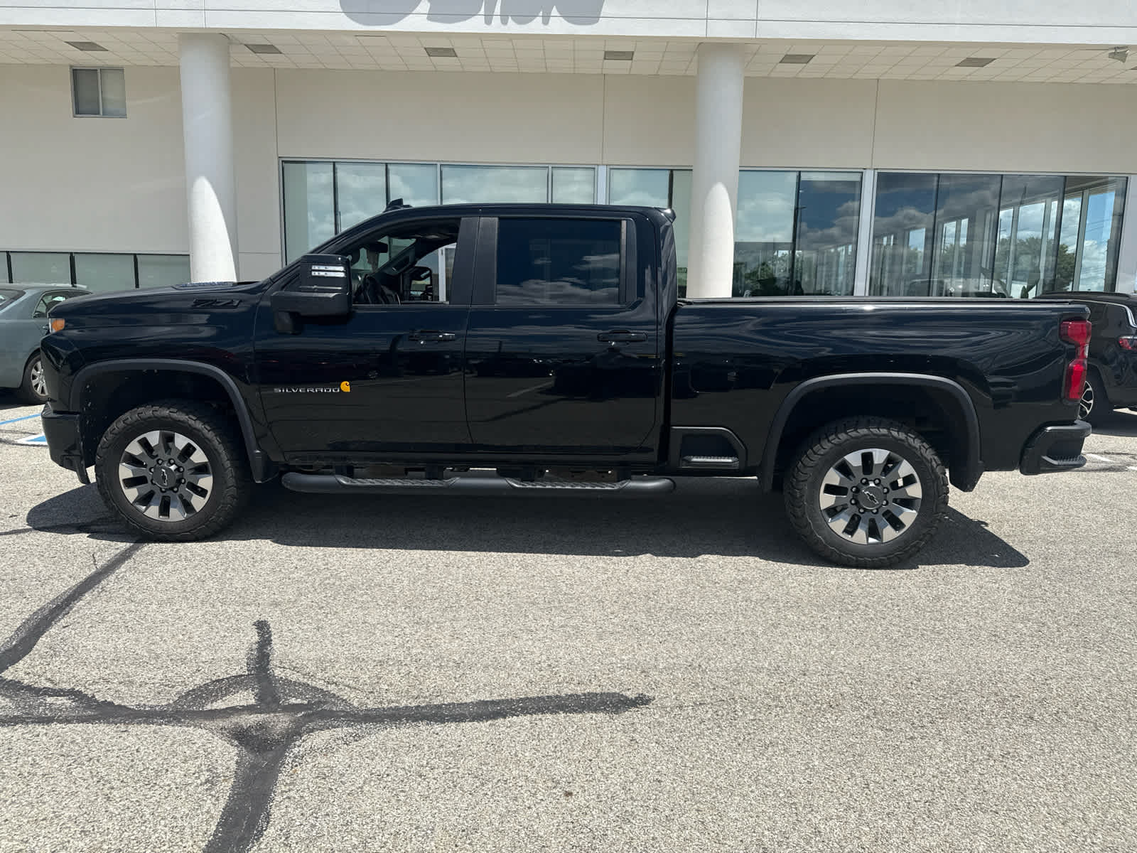 2023 Chevrolet Silverado 2500HD 4WD Crew Cab Standard Bed LTZ