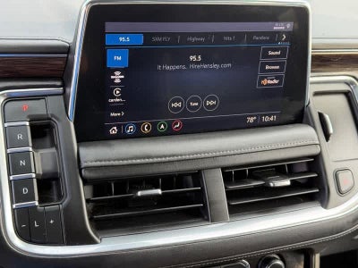2021 Chevrolet Suburban 4WD LT