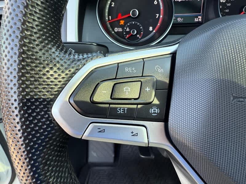 2021 Volkswagen Atlas 3.6L V6 SE w/Technology R-Line