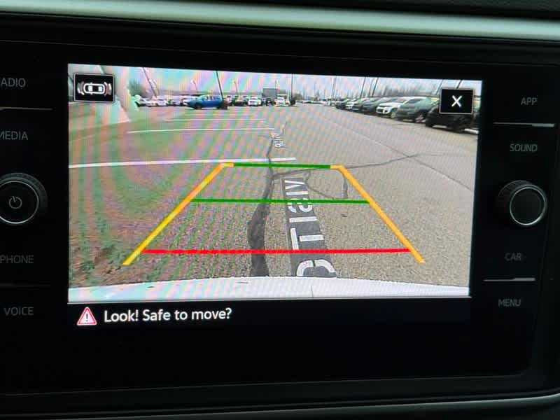 2021 Volkswagen Atlas 3.6L V6 SE w/Technology R-Line