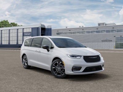 2026 Chrysler Pacifica Select - FWD