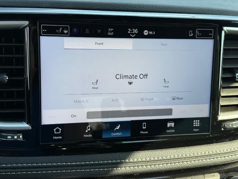 2025 Chrysler Pacifica Select