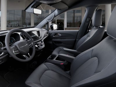 2027 Chrysler Pacifica LX