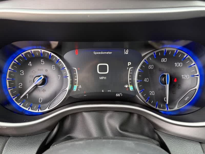 2026 Chrysler Voyager LX