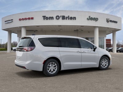 2026 Chrysler Voyager LX