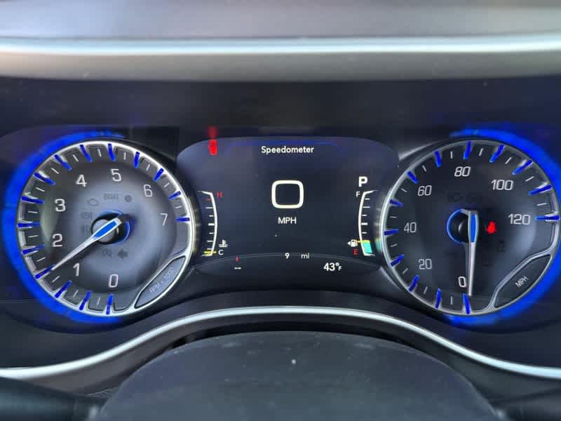 2026 Chrysler Voyager LX