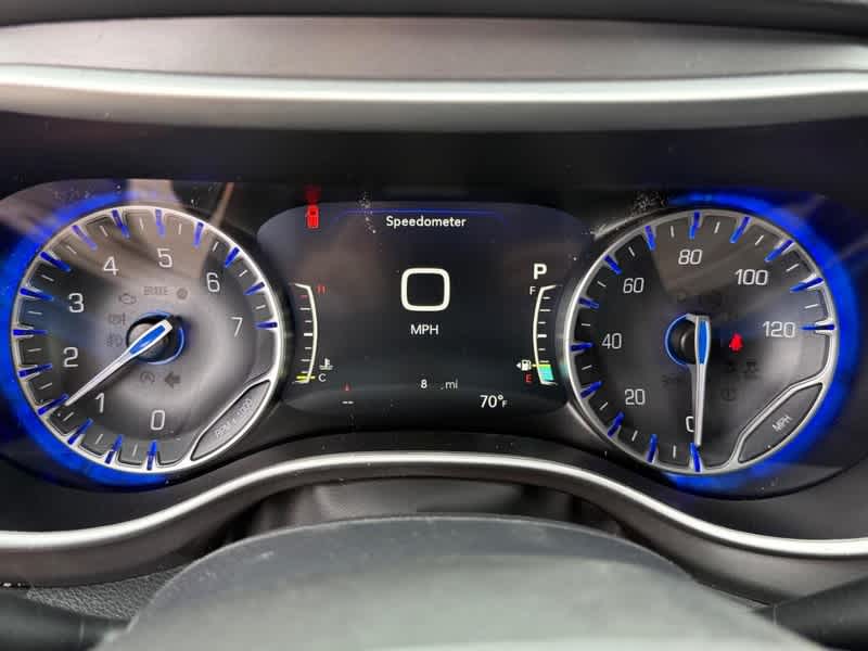 2026 Chrysler Voyager LX