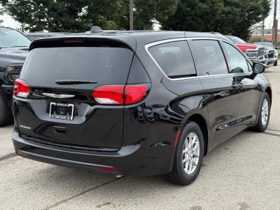 2026 Chrysler Voyager LX