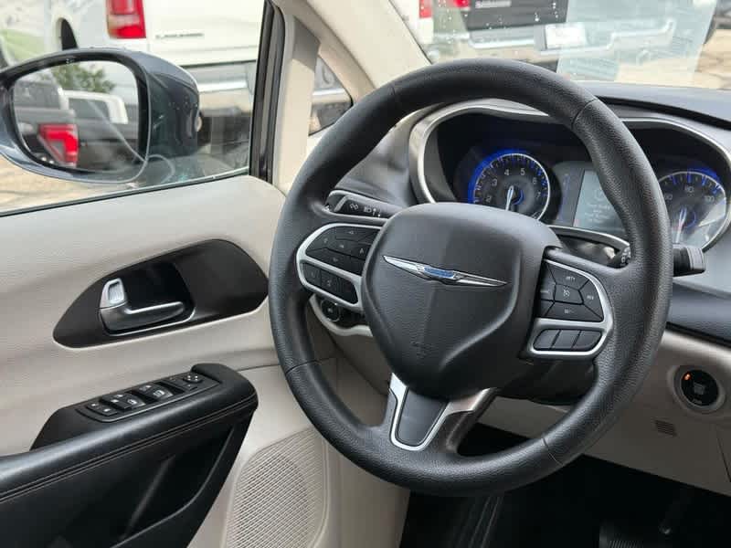 2020 Chrysler Pacifica Touring
