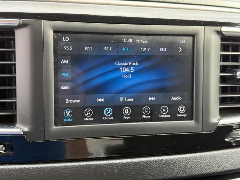 2020 Chrysler Pacifica Touring