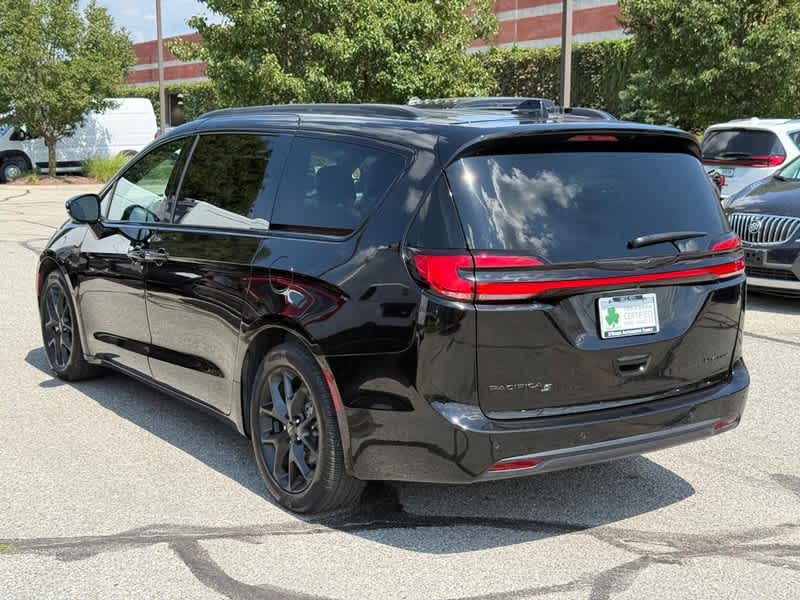 2024 Chrysler Pacifica Limited