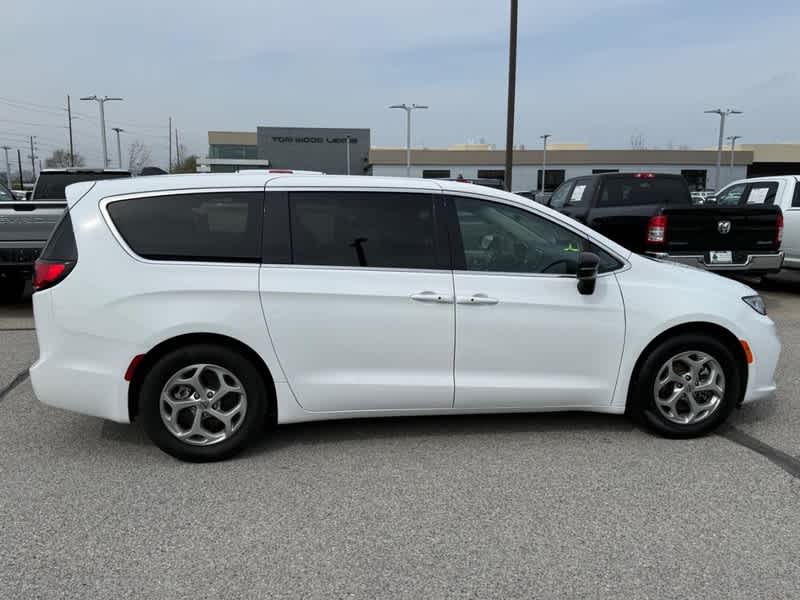 2024 Chrysler Pacifica Limited