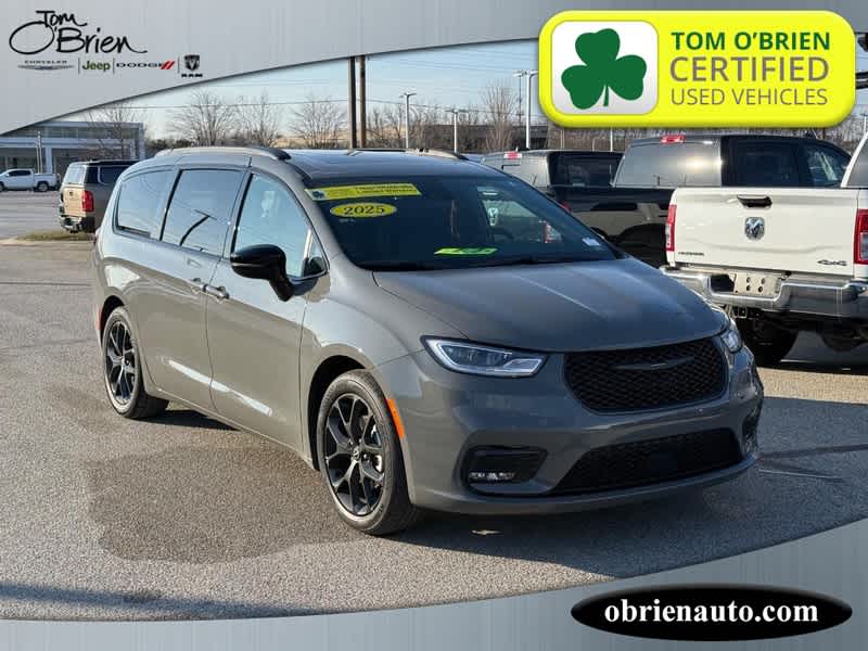 2025 Chrysler Pacifica Limited