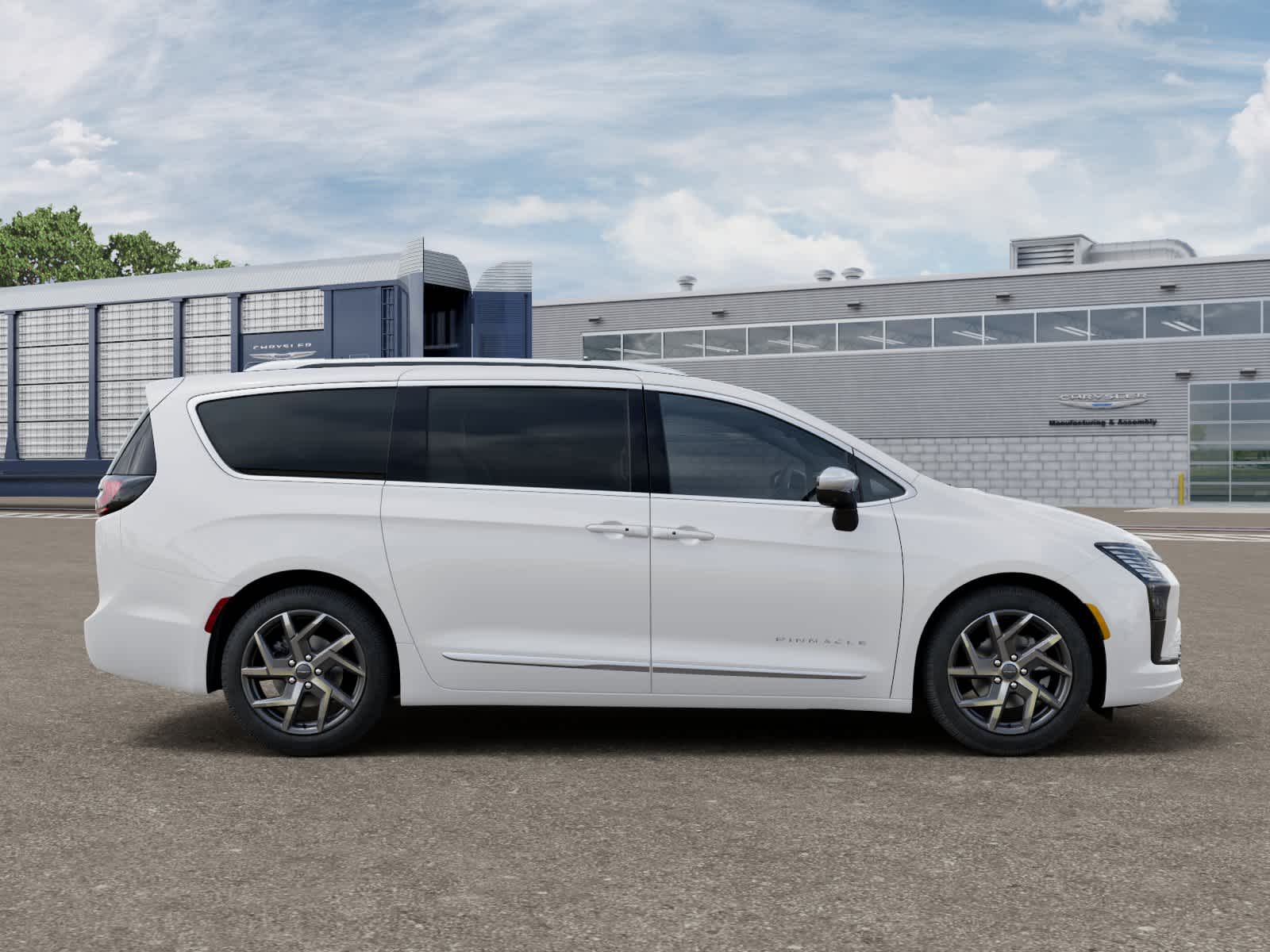2027 Chrysler Pacifica Pinnacle - FWD