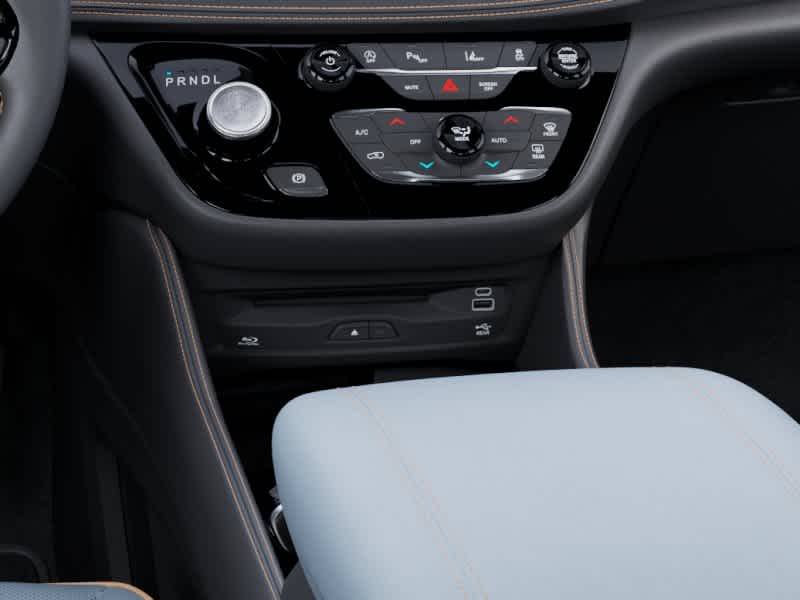 2027 Chrysler Pacifica Pinnacle - FWD