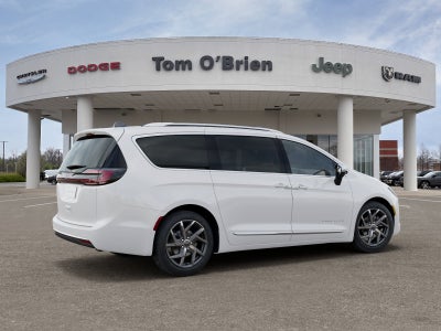 2027 Chrysler Pacifica Pinnacle - FWD