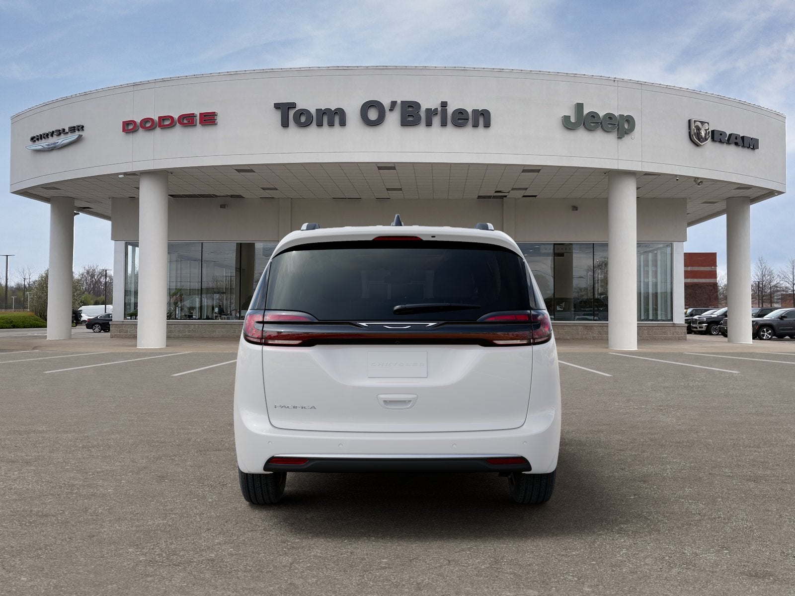 2027 Chrysler Pacifica Pinnacle - FWD