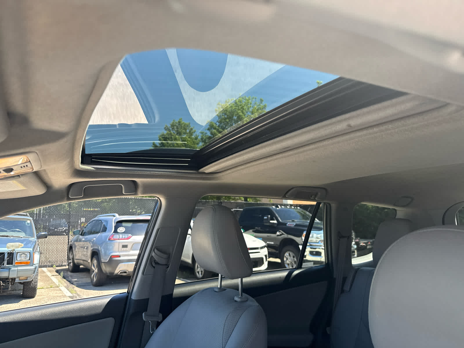2012 Toyota RAV4 Limited - 4WD 4dr V6