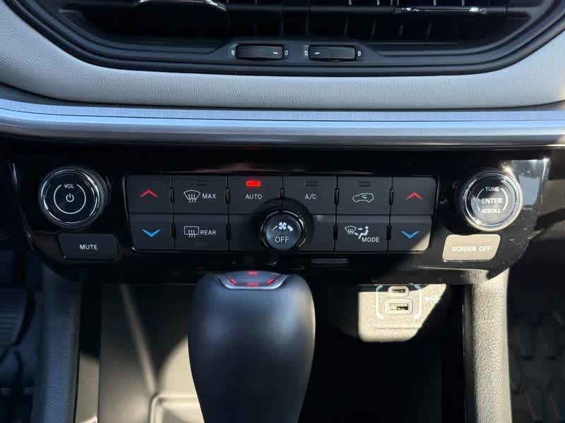 2026 Jeep Compass LIMITED 4X4