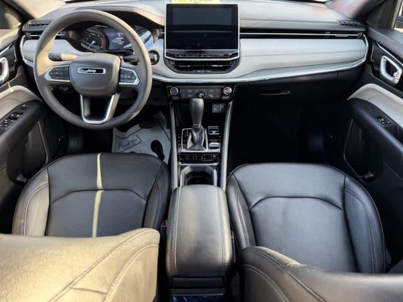 2024 Jeep Compass Limited - Photo 12