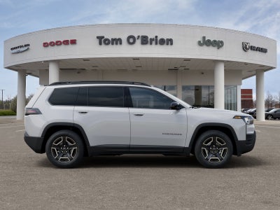 2026 Jeep Cherokee Laredo - 4x4