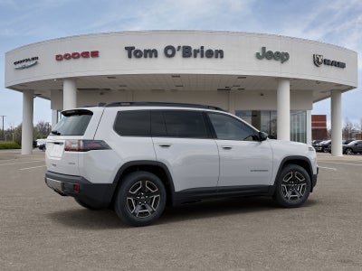2026 Jeep Cherokee Laredo - 4x4