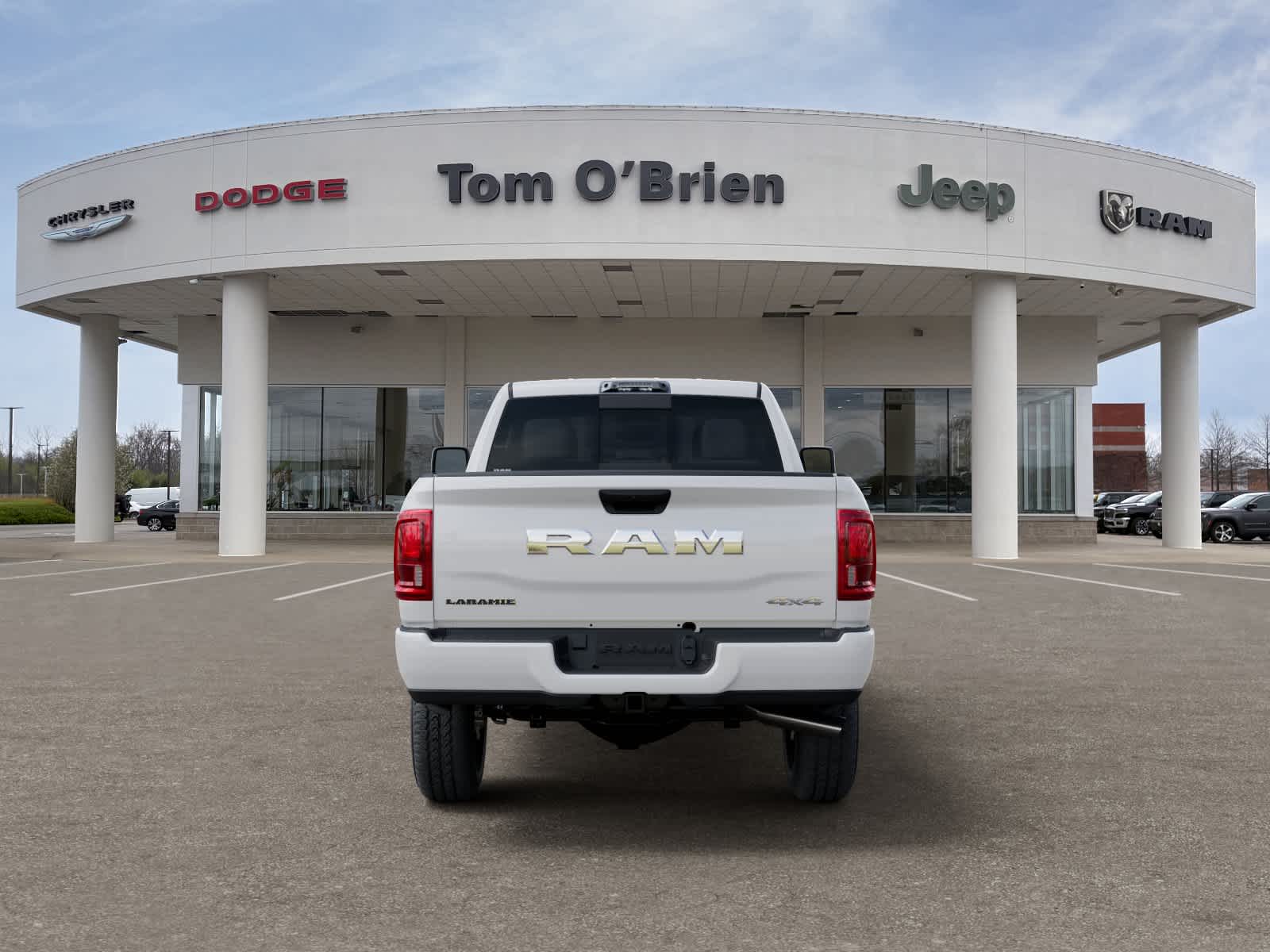2027 RAM 3500 RAM 3500 LARAMIE CREW CAB 4X4 6'4' BOX