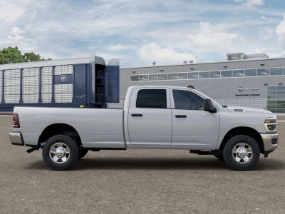 2025 RAM 3500 Tradesman - 4x4 Crew Cab 8 Box