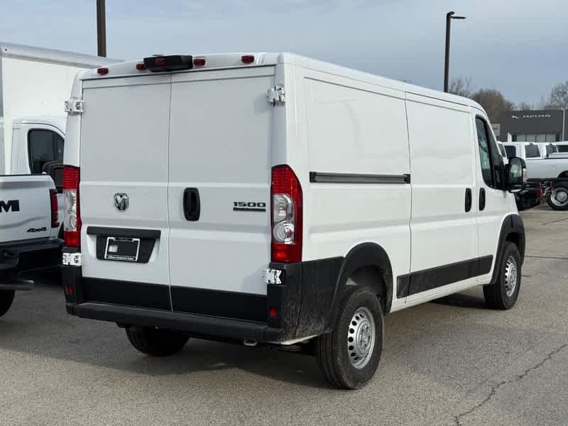 2026 RAM ProMaster LOW ROOF 136' WB