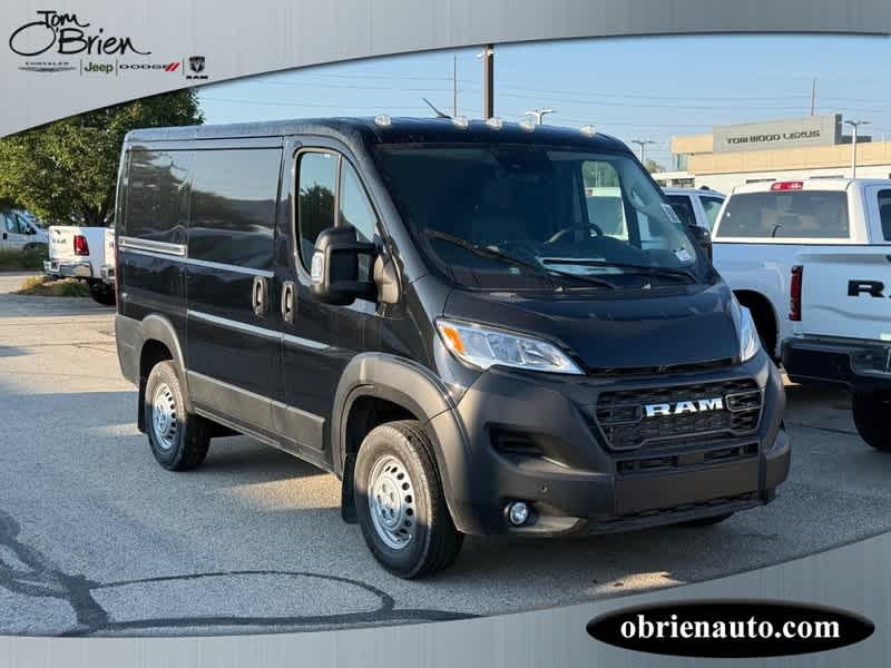 2025 RAM ProMaster LOW ROOF 118' WB