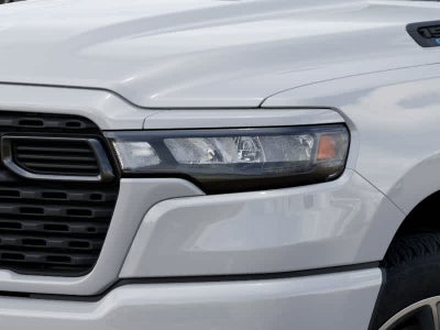 2026 RAM 1500 RAM 1500 EXPRESS CREW CAB 4X4 5'7' BOX