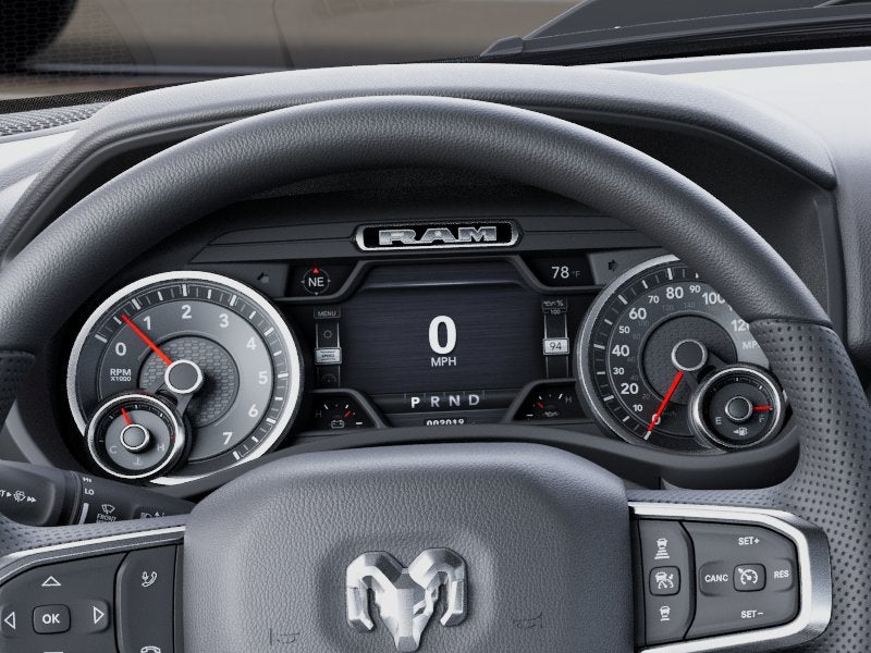 2026 RAM 1500 Express - 4x4 Crew Cab 57 Box